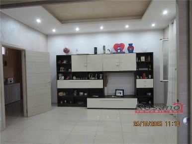 Foto Appartamento in Via PESCARA, Biancavilla di 130 m² con 6 locali