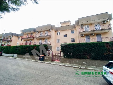 Foto Appartamento a Valenzano di 102 m² con 3 locali in vendita