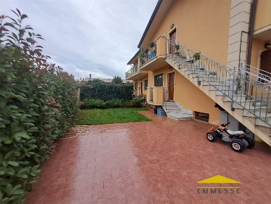 Foto Appartamento a Massa Bondano - Partaccia di 140 m² con 6 locali