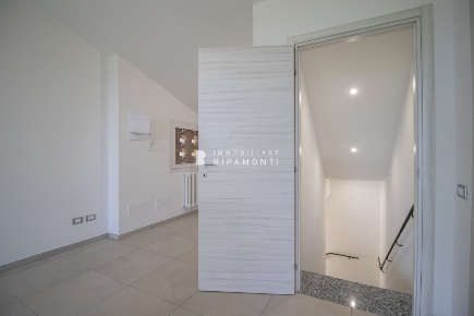 Foto Appartamento in Via Aldo Moro, Ello di 92 m² con 3 locali in affitto