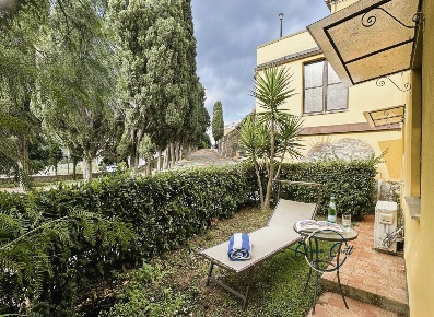 Foto Appartamento a Rosignano Marittimo di 45 m² con 2 locali in vendita