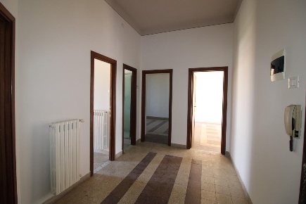 Foto Appartamento a Pontedera Villaggi, Bellaria di 77 m² con 5 locali