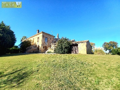 Foto Casa indipendente in Via Tanesi, Roseto degli Abruzzi di 242 m²