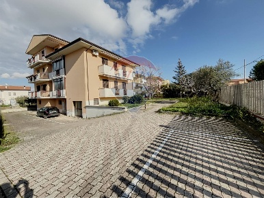 Foto Appartamento in Viale Antonio Gramsci, Paglieta Centro di 120 m²