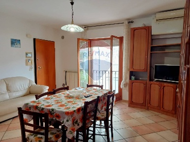 Foto Appartamento in Vico I Piazza del Popolo, Fossacesia Centro di 65 m²