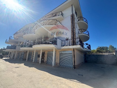 Foto Appartamento in Via Macinini, Ortona Villa Caldari di 81 m² in vendita