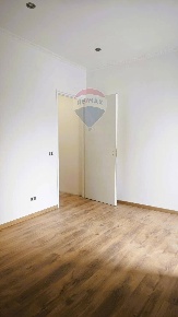 Foto Appartamento in via Impallomeni, Paternò di 94 m² con 3 locali
