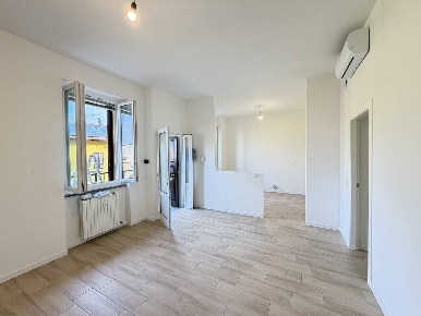 Foto Appartamento in via Ornato, Milano Niguarda di 84 m² con 3 locali