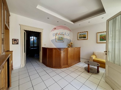 Foto Ufficio in Via Piave, Lanciano Centro di 55 m² in affitto