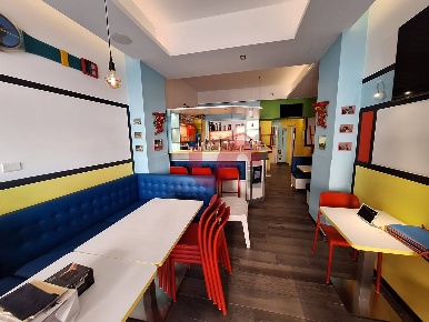 Foto Locale commerciale in Via Torretta, Benevento Sala, Mellusi di 140 m²