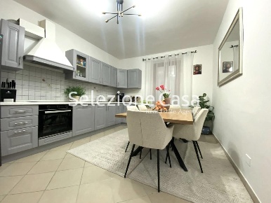 Foto Appartamento a Castelfranco di Sotto Centro di 90 m² con 4 locali