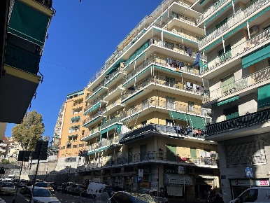 Foto Appartamento in Via Pietro Agosti 174, Sanremo Borgo di 57 m²
