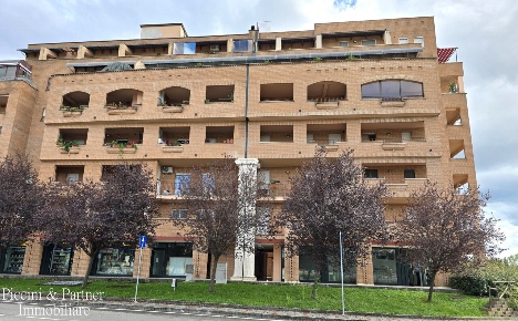 Foto Locale commerciale in Via del Conservificio, Bastia Umbra Bastia