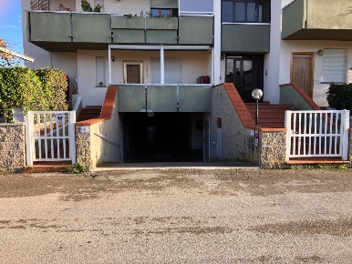 Foto Box in via Lisbona, Follonica Cassarello, Senzuno, Salciaina di 16 m²