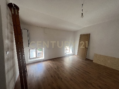 Foto Appartamento in Corso Italia 18, Valdagno Centro di 250 m² in vendita