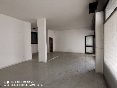 Foto Locale commerciale in Via Lavino 3, Montesilvano Santa Filomena