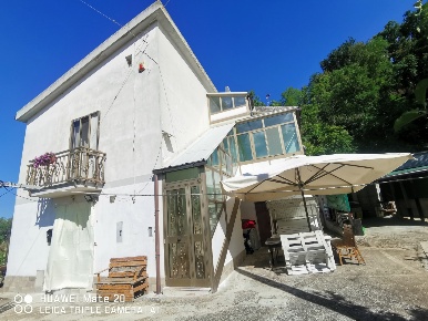 Foto Casa indipendente in Contrada Colle Trotta 11, Penne di 181 m²
