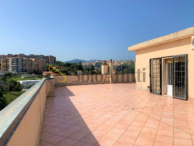 Foto Attico a Catanzaro Sant'Antonio - De Filippis di 80 m² con 2 locali