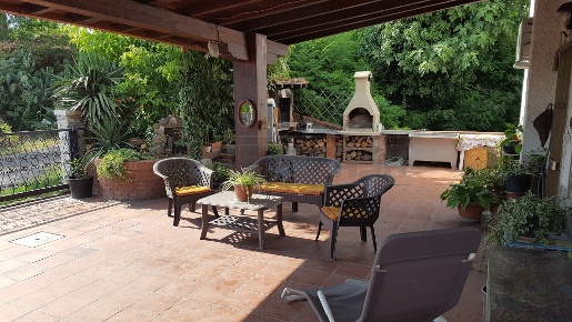 Foto Appartamento in Via Pozzo 21, Santa Maria a Monte di 220 m² in vendita