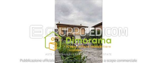 Foto Appartamento in Via crocello, Massa Bergiola - Lavacchio di 231 m²