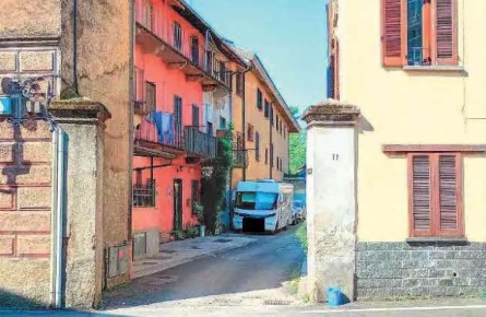 Foto Appartamento in Via DANTE ALIGHIERI 11, Origgio di 96 m² con 3 locali