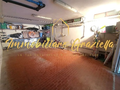 Foto Box a Vallecrosia di 35 m² con 1 locali in vendita