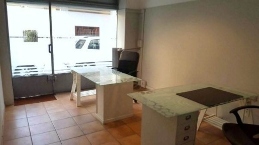 Foto Locale commerciale in viale Gabriele D'annunzio 3, Milano Corso Genova