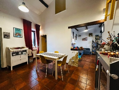 Foto Appartamento a Morlupo Centro di 90 m² con 3 locali in vendita