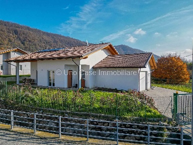 Foto Villa unifamiliare in via ambrogio eusebietti 16, Palazzo Canavese