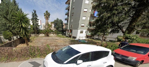 Foto Negozio in Via Galileo Galilei, Rende Quattromiglia di 500 m²