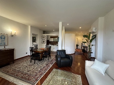 Foto Appartamento a Firenze San Niccolò di 80 m² con 3 locali in affitto