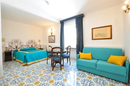 Foto Multiproprietà in Via Fruorlovado  36, Capri Centro di 30 m²