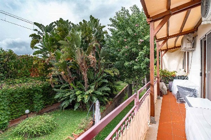 Foto Appartamento in Via Nazionale 95, Taormina Villagonia di 60 m²