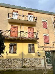 Foto Appartamento in VIA MAZZINI, San Cataldo Centro di 85 m² con 3 locali