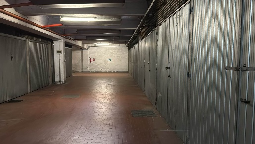 Foto Garage in Via Cenischia 13, Torino Cenisia di 8 m² con 1 locali
