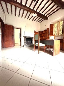 Foto Rustico a Massarosa Bozzano, Quiesa di 380 m² con 12 locali in vendita