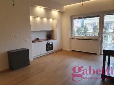 Foto Attico in Via Cornelio Nepote 18, Roma Medaglie d'Oro di 80 m²
