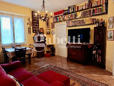 Foto Appartamento in Via Luigi Boccherini 17, Firenze di 75 m² con 3 locali