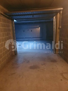 Foto Box in Via Adda 40, Cormano di 15 m² in vendita