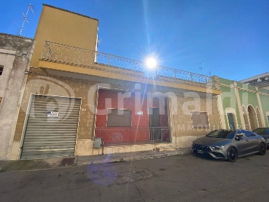 Foto Casa indipendente in Via San Nicola 33, Neviano Centro di 143 m²