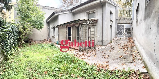 Foto Casa indipendente a Rimini Centro Storico di 65 m² con 5 locali