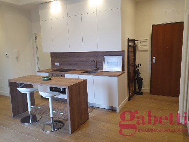 Foto Attico in Via Cornelio Nepote 18, Roma Medaglie d'Oro di 55 m²