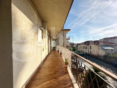 Foto Appartamento in Via San Francesco 128, Taggia Centro di 70 m²