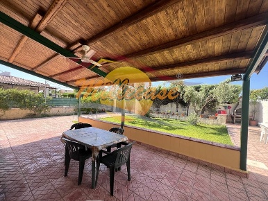 Foto Villa unifamiliare a Siracusa Gelone - Cadorna di 77 m² con 3 locali