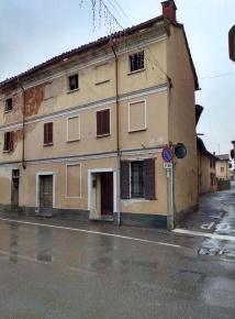 Foto Appartamento a Ottobiano Centro di 185 m² con 8 locali in vendita