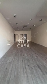Foto Negozio a Altopascio Altopascio Centro di 70 m² con 1 locali