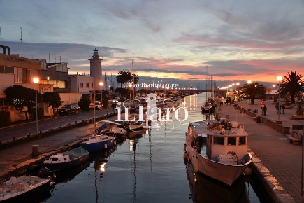 Foto Appartamento a Viareggio Terminetto - Migliarina di 80 m² con 6 locali