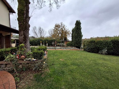Foto Villa unifamiliare a Vinci Spicchio-sovigliana di 220 m² con 7 locali