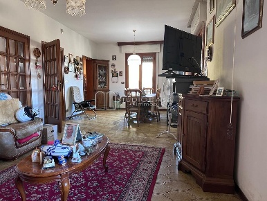 Foto Villa unifamiliare a Cascina di 120 m² con 5 locali in vendita