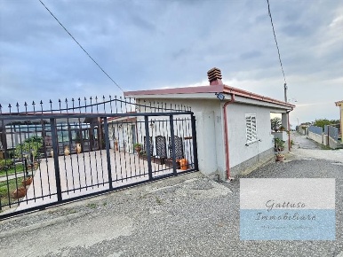 Foto Villa unifamiliare a Reggio di Calabria Centro Storico di 150 m²